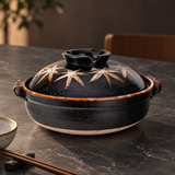 D9-ML maple-leaf donabe on a dining table