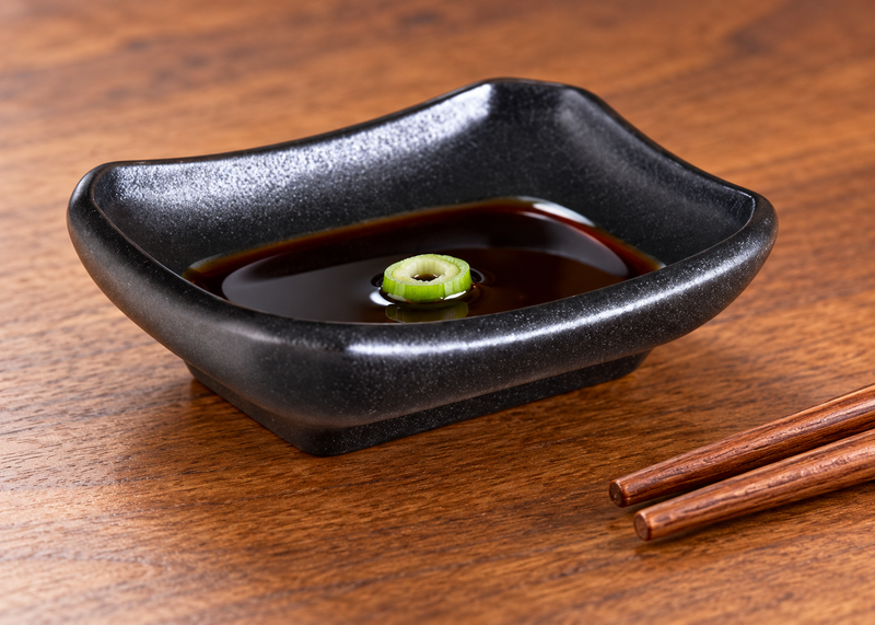 JX235-B black porcelain — keep the dipping sauce close