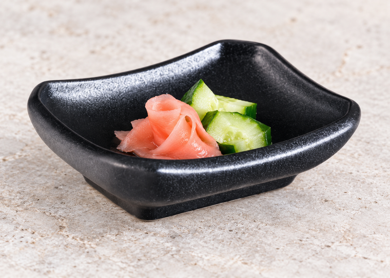JX235-B black porcelain — give a garnish its own place
