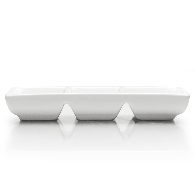 Side original view of A3399 showing its straight upper rim and three rounded rectangular bases separated by two small gaps.