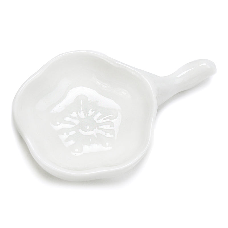 A3507 original product photograph showing its shape and white ceramic finish