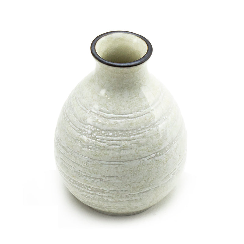 K2-PE pale Pearl Elegant sake bottle with horizontal grooves and a dark rim